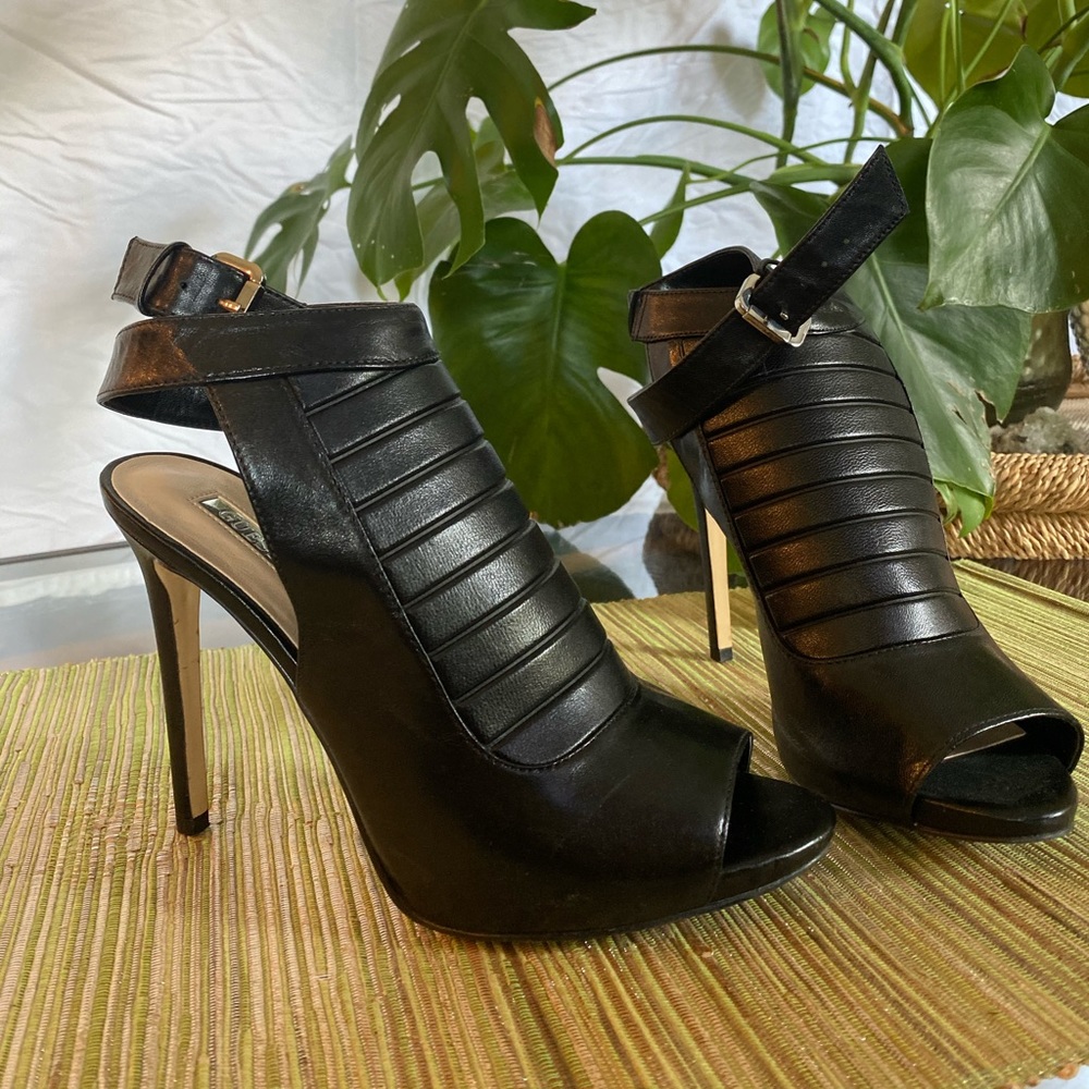 Guess Analae Ankle Wrap open Back Bootie